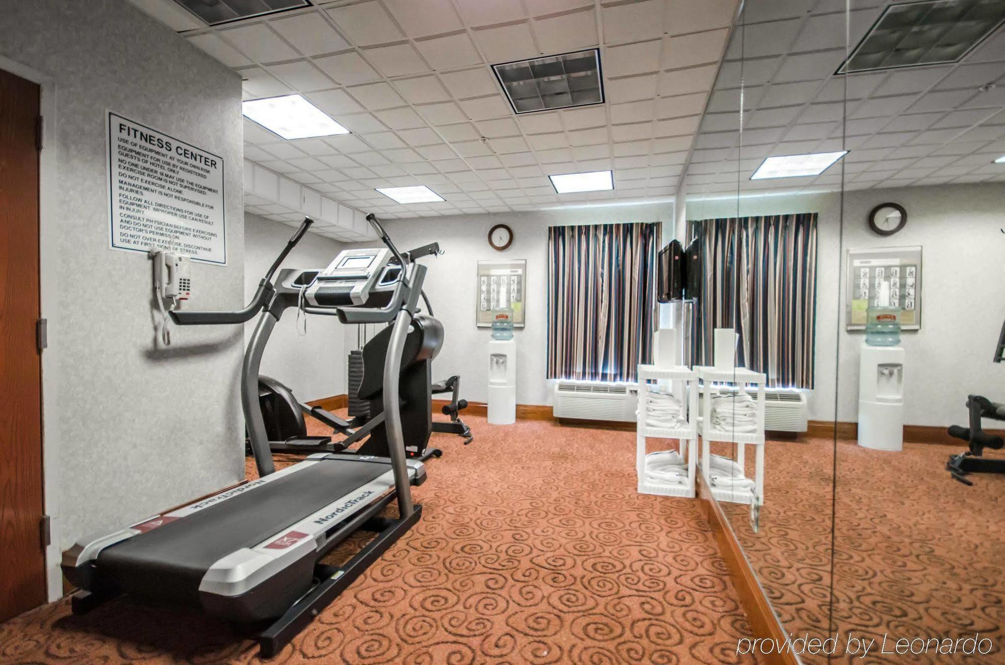 Quality Inn & Suites Sellersburg Dış mekan fotoğraf